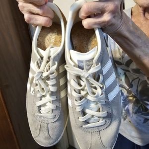 Grey Adidas Gazelle sz 7